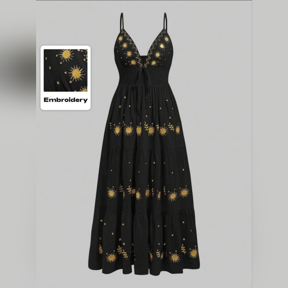 No tags Dresses & Skirts - Large Medium Black and Gold Embroidered Women's Dress Celestial Sun Star Maxi
